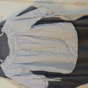 H&M Blue and White Striped Off-Shoulder Blouse Size 2